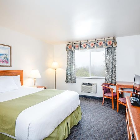 Paradise Inn & Suites At Lincoln City Exteriör bild