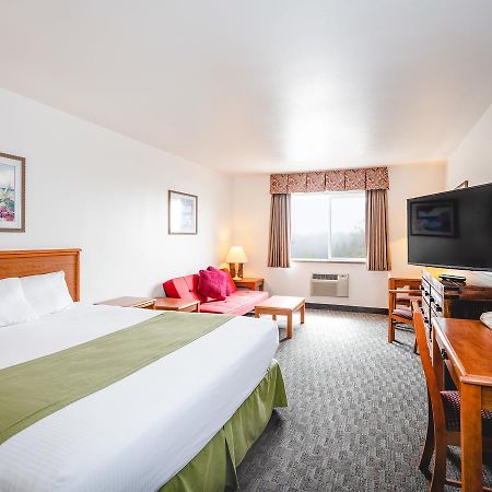 Paradise Inn & Suites At Lincoln City Exteriör bild